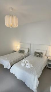 Modern 2 bedroom beach front - La Duquesa - Manilva - 3