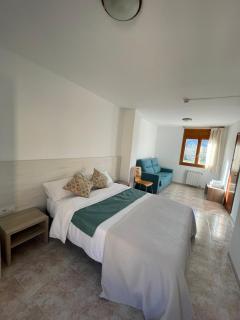Bar Hostal Berge - Berge - 6
