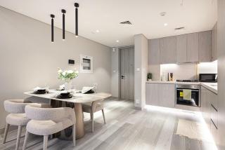 Minimalist Luxe Village Retreat - 6