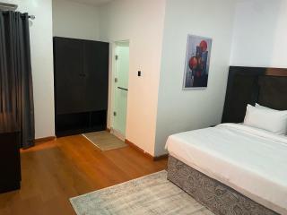 PEPE Suites - - 8