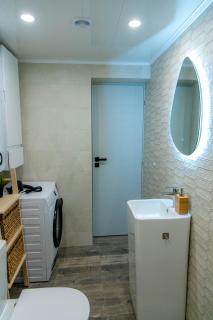 Golden Light - 3BR Luxury Central - 3