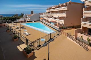 Los Cristianos Pool and Terrace - 5
