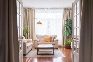 MTLVacationRentals - The FabFour - Montréal - 4