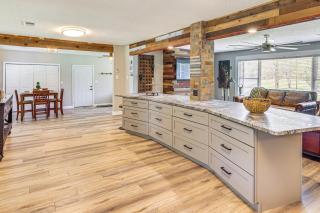 Fall and Football Vibes Titus Retreat with Game Room - 5