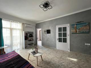 Apartment Sunny Mood - Tbilisi - 2