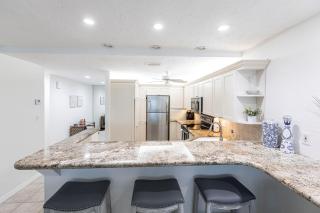 1080-807 Spectacular Beach View - Sarasota - 6