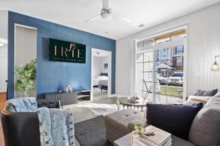IRIE Living 2BD Comfy Grand Park King Bed - Westfield - 0