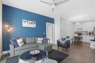 IRIE Living 2BD Comfy Grand Park King Bed - Westfield - 9