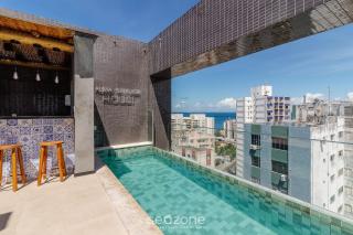 Aptos charmosos a 450m da Praia da Barra com rooftop e vista mar - PRV - Salvador - 0
