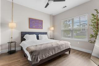 Private Full King Bed Apt Pets Allowed Top Amenities Near Parks - Orlando - 4