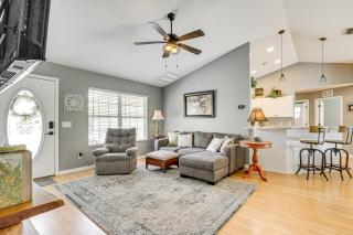 Walk to Boat Ramp Dunnellon Home with Private Yard! - Dunnellon - 8