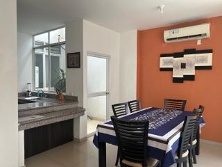 Departamentos de 2 y 3 Habitaciones en el Centro de MANTA - Manta - 2