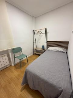 Junto a la Real y Antigua en Burgos - 1