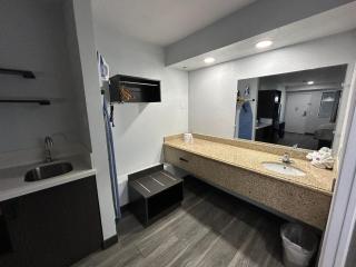 Value Stay Inn Extended Stay Bakersfield, CA - 1