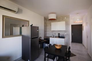 Direct to the Pool 2BR Getaway in Einbay - Ain Sokhna - 5