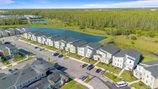 Brand New Home 9 Bedrooms5 Baths At Storey Lake - Kissimmee - 6