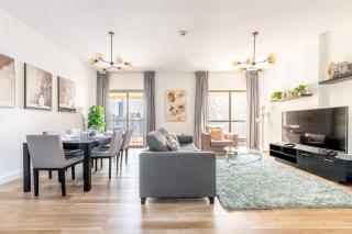 Luxe Marina View Retreat! 2BDRM - 7