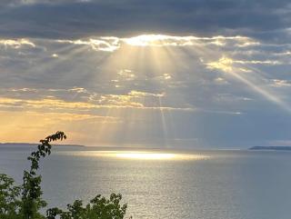 Viewtopia - Suttons Bay - 4