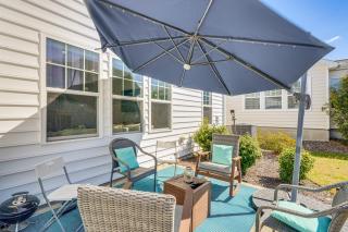 3 Mi to Umstead State Park Home with Pool Access - Durham - 0