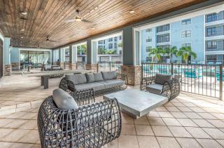 Full Apartment w King Bed, Pets Welcome, Top Amenities, Near Parks - Orlando - 1