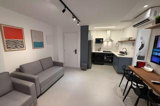 Apartamento reformado a menos de 100 metros da praia - 9