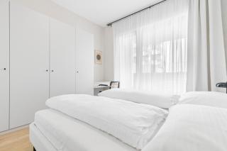 LAM Serenity Free Parking - Balcony - Staré Mesto - 4
