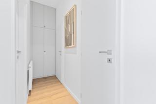 LAM Serenity Free Parking - Balcony - 3