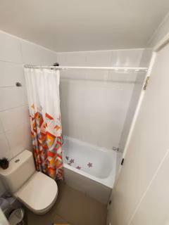 Depto full cercano a metro, Parking, Piscina, Check in 24-7 - 3