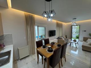 Caza pool Glyfada - Athene - 2