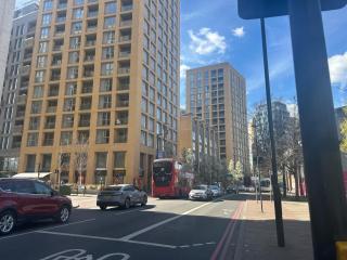 1-Bed Apt Sleeps 4 Near Attractions & Transport - Londen - 7