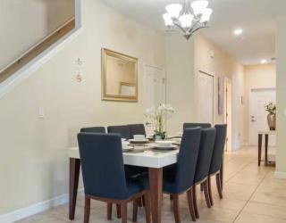 Amazing 05 Bedrooms 4 Bathrooms Sleeps 14 - 4