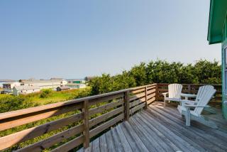 Quiet Hatteras Duplex with Decks ~ 1 Mile to Beach - 9