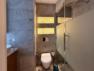 Bright & Stylish Stay in Baku - Baku - 5