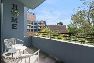 Modern 1 Bedroom Apartment with Luxury Amenities at Paramar Black by Waves - 8