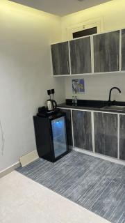 Luxury 2 Bedroom apartment - Riyadh شقة بغرفتين نوم مع فناء خارجي - Riad - 1