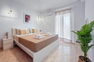 Sunny Retreat Apartments Heraklion - Heraklion - 0