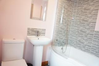 4 bed Semi Detached House - Earlham - 6