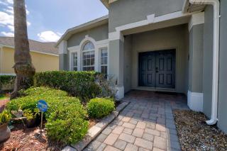 Private Pool Getaway Near Theme Parks - 4