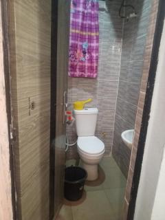 Golden Palace guest inn - - 4