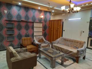 Star View Couple Guest House - Karatschi - 3