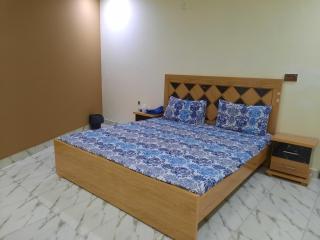 Star View Couple Guest House - Karatschi - 1