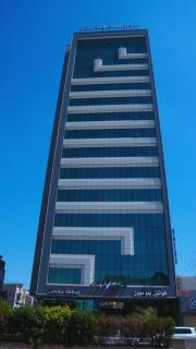 Blue Moon Hotel - 9