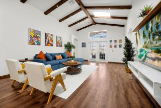 5BR Cottage w Pool & Hot Tub Near Disney - 5