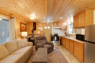 Hike, Ski and Sip Arnold Cabin 4 Mi to State Park! - Arnold - 8