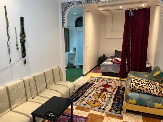 Studio 2 - 3