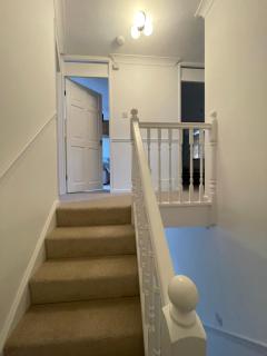 Black Dam Serviced Accommodation - Basingstoke - 9