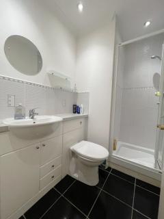 Ensuite double room with private parking - Edimburgo - 4