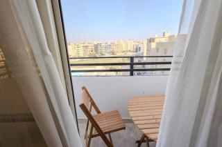 Chic Cozy Retreat with Jacuzzi next to AUC - 8