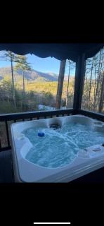 Mountain-top Cabin Get-away with Hot tub and a View - Sautee Nacoochee - 9