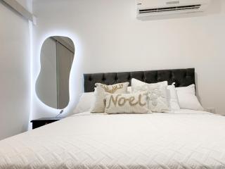 Suite de Lujo,cerca del mall del sol, sofa cama, parqueo - Guayaquil - 0